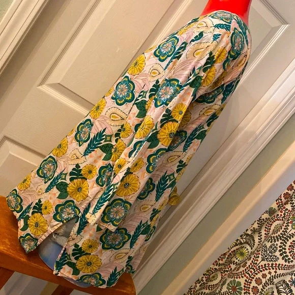MAHOGANY Floral Boho Tunic - Picture 5 of 13